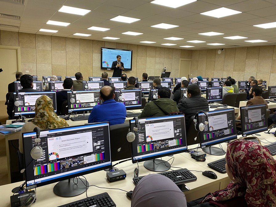 艾因夏姆斯大学：有力领导，成就包容高质量教学