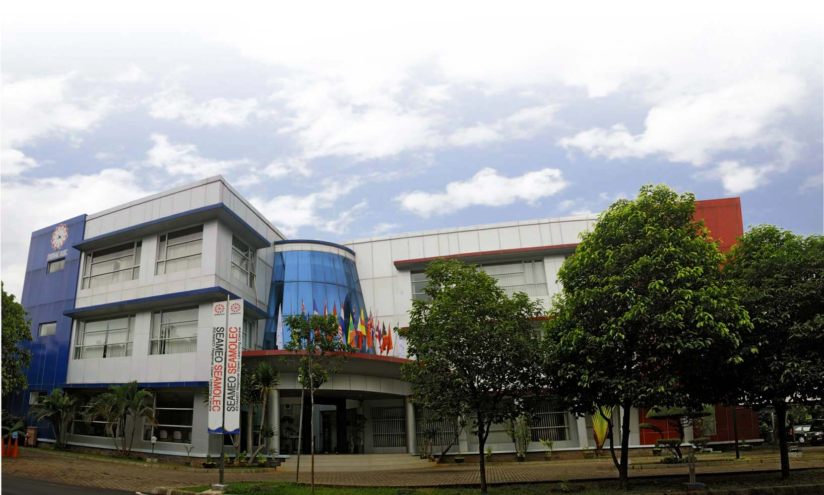 The Southeast Asian Ministers of Education Organization - Regional Open Learning Center